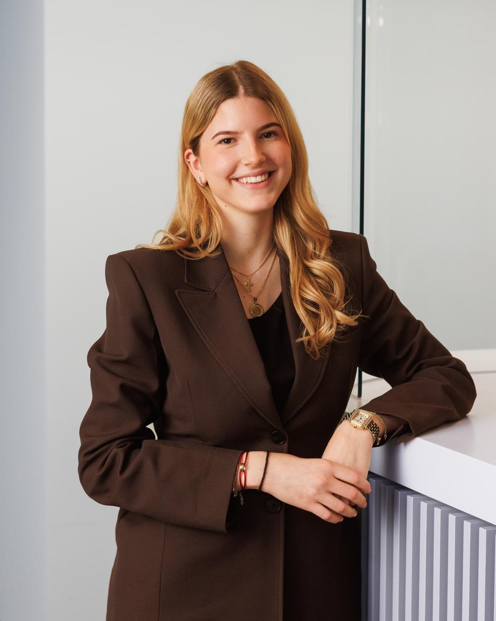 Porträt von  Andjela Nikolic